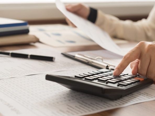 When to Hire an Accountant to Handle Your Rental Property Taxes 